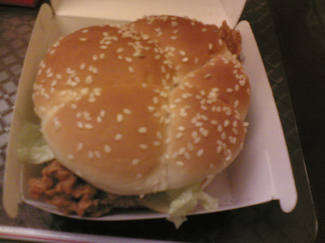 KFC Zinger Maxx burger