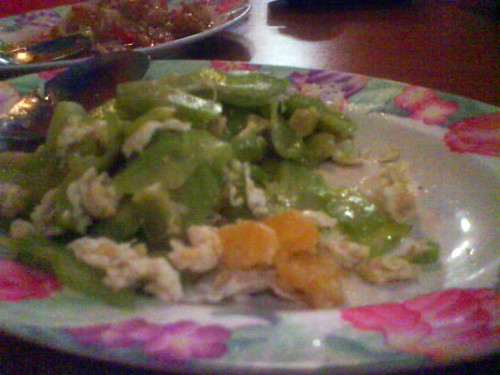 Bitter gourd fried with salted eggs