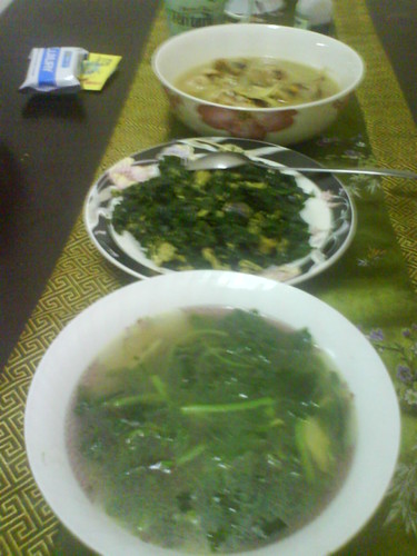 Spinach soup, cangkuk manis and ginger chicken