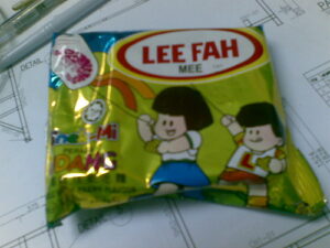 Lee Fah Mee Snek-Mi Perasa Udang snack