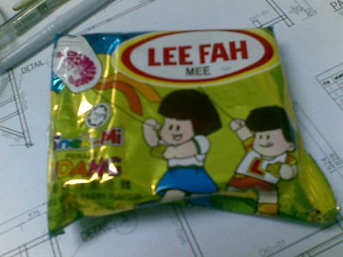 Lee Fah Mee Snek-Mi Perasa Udang snack