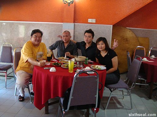 Bongkersz at Ruby Restaurant in Sibu