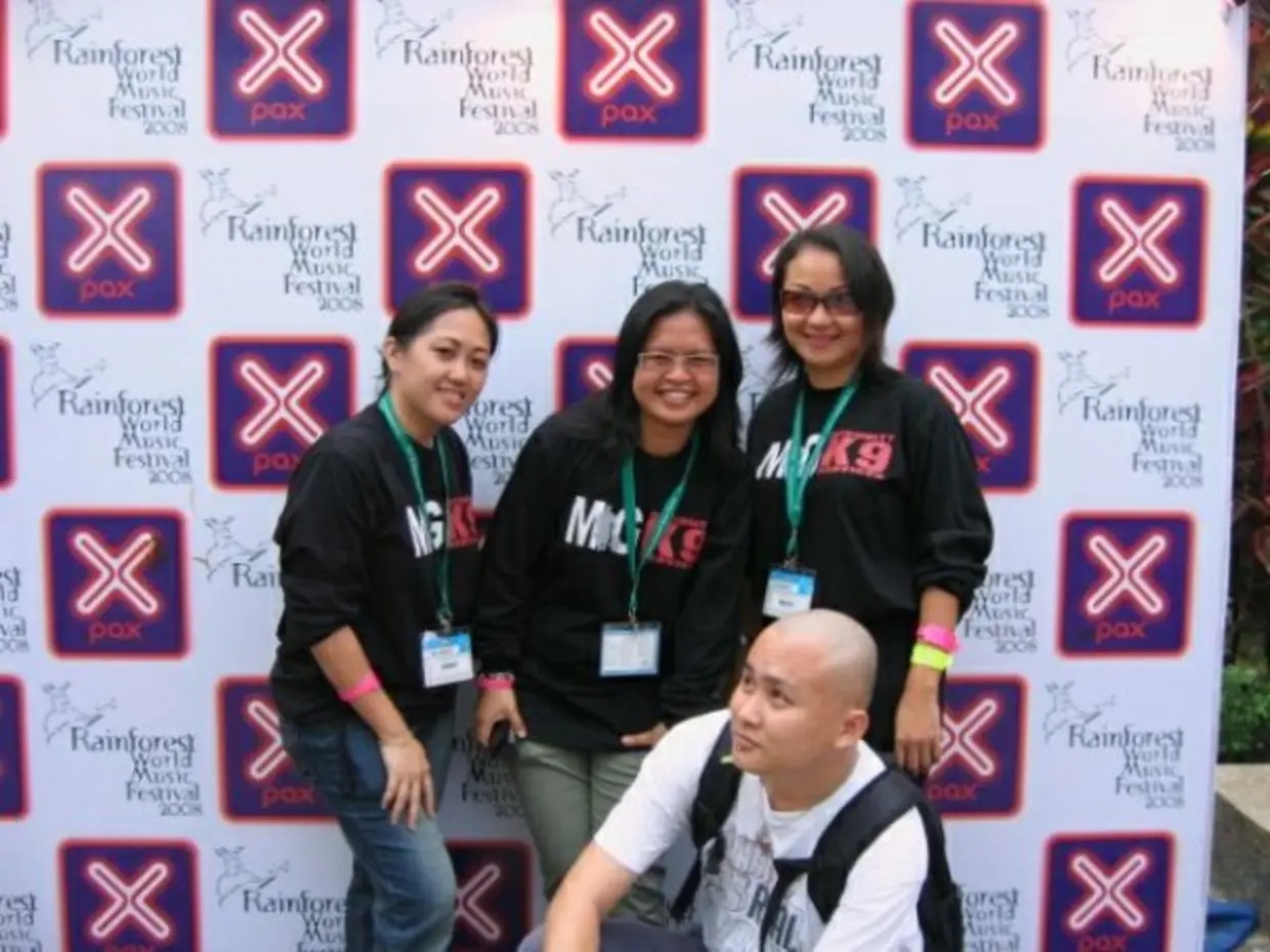 Group photo with three friends at RWMF 2008